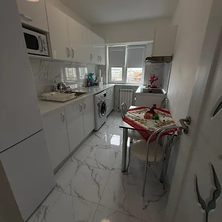 Anastasia * Mangalia